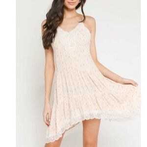 Olivaceous Boho Floral Lace Tie-Back Mini Dress Size M NWOT